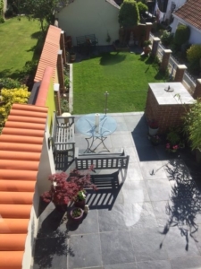 Wall tops in situ
